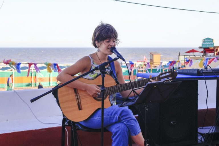 ENCUENTRO MUSICAL: UNA NUEVA TARDECITA EN EL PIPACH BAJO LA LUNA LLENA