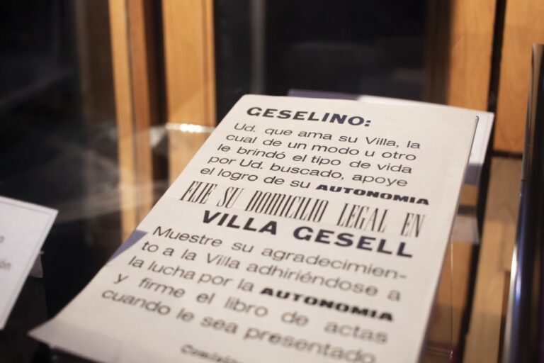 La comunidad celebró el 46º aniversario de la autonomía de Villa Gesell