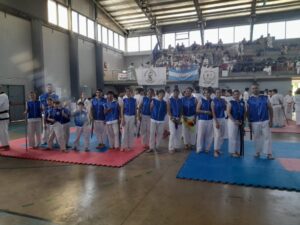 EL TANG SOO DO GESELINO COMPITIÓ EN MAR DE AJÓ Y EN GARÍN
