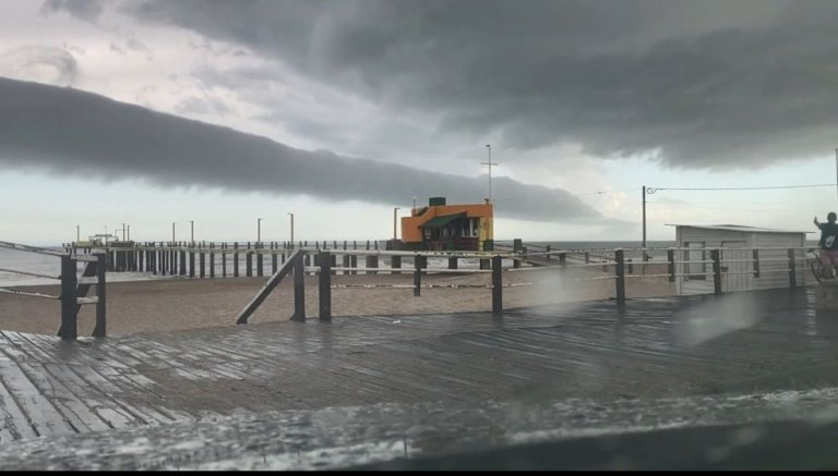 Alerta por tormentas y fuertes vientos